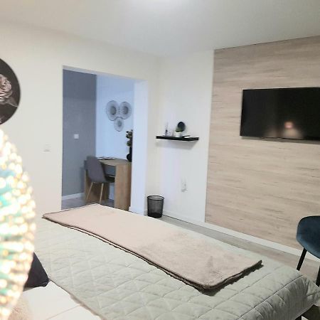 Rooms Vanteo Korenica Exterior photo