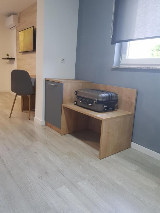 Rooms Vanteo Korenica Exterior photo