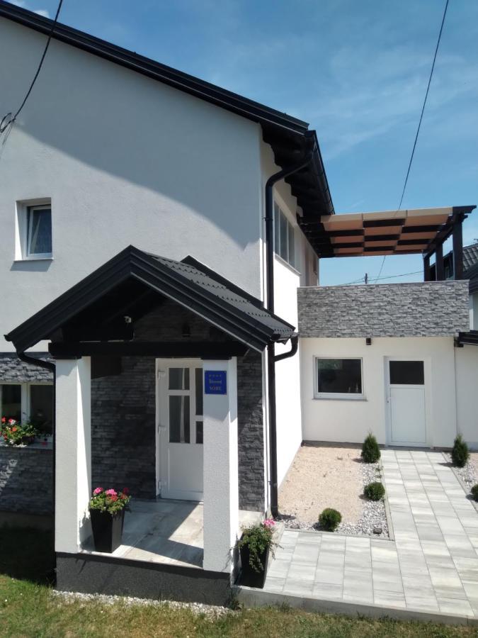 Rooms Vanteo Korenica Exterior photo