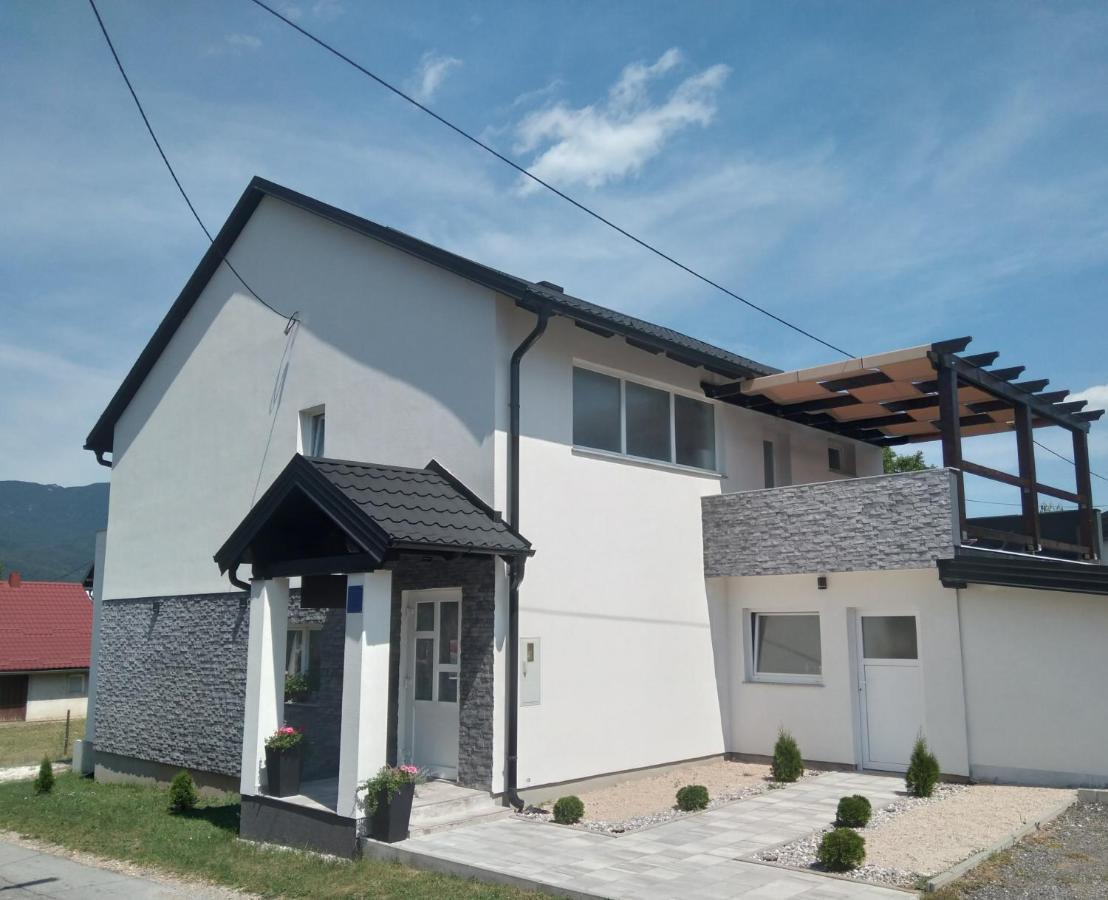 Rooms Vanteo Korenica Exterior photo